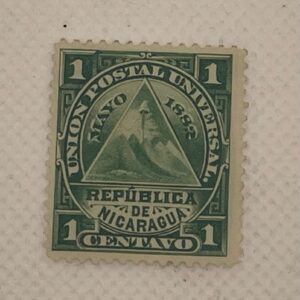 Nicaragua 1 Centavo Stamp – UPU Mayo 1882 – Coat of Arms Volcano Design – Green – Mint