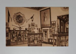 Front of Musée Royal de l'Armée postcard